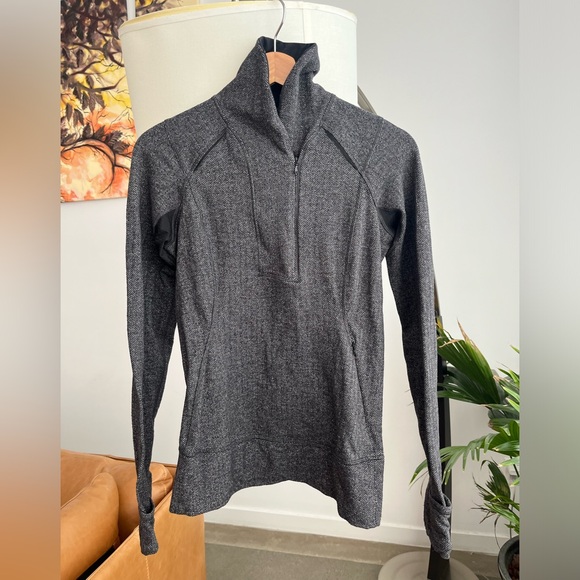 Lululemon Think Fast Pullover - Picture 3 of 6